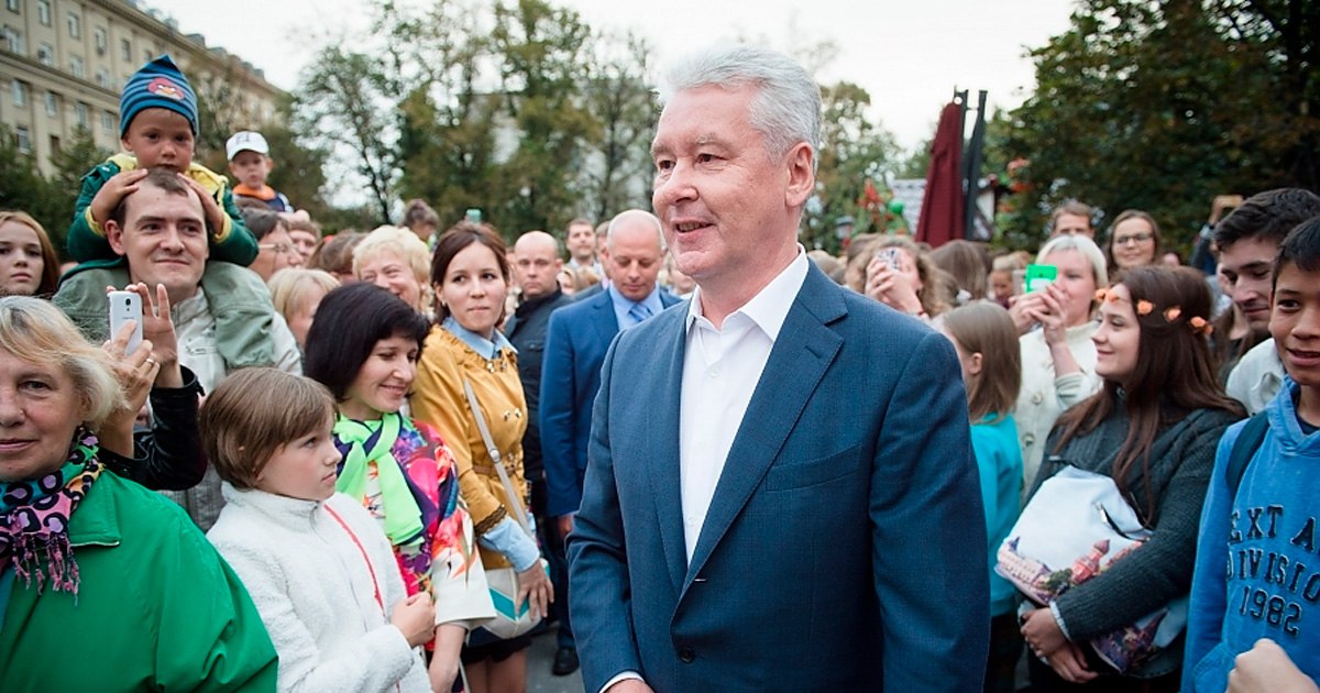 Дорогие москвичи!

Я принял решение вновь баллотироваться на пост мэра Москвы