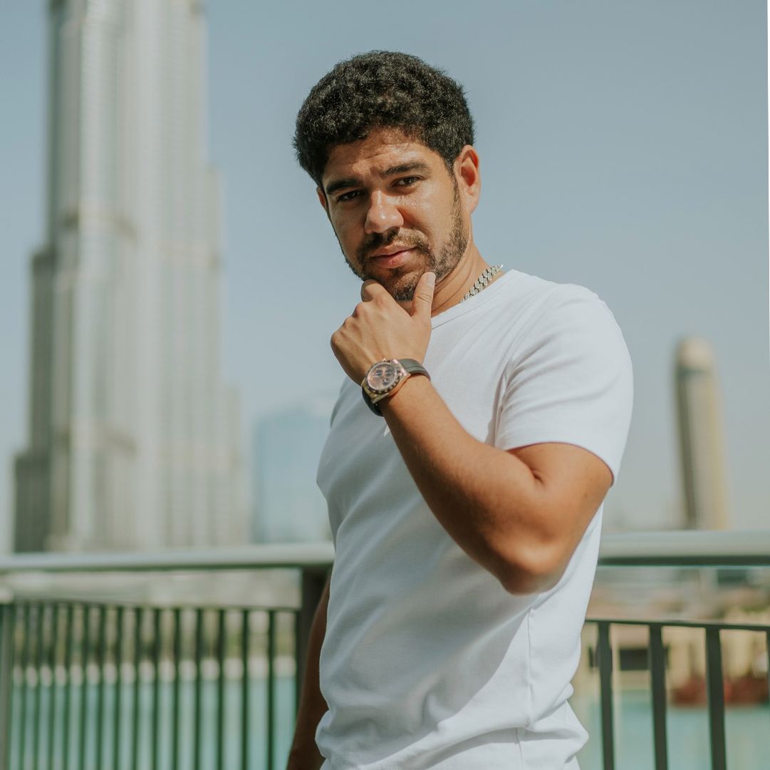 Как эксперту БЕЗ раскрученных соцсетей уже через 1-2 недели заработать на своих знаниях от 200 тыс