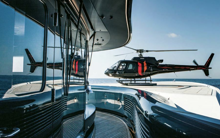 Банкстер Олег Тиньков купил для своей яхты-ледокола вертолет Airbus H125 в VIP-комплектации