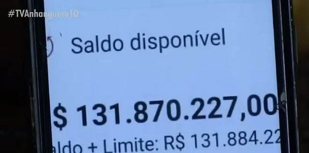 Бедному бразильскому таксисту Антонио Перейра ду Насимента сказочно повезло: один из банков перевёл ему 131 870 227 реалов