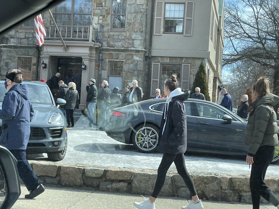 Вкладчики США выстроились у Boston Private Bank, недавно приобретенный обвалившимся  Silicon Valley Bank